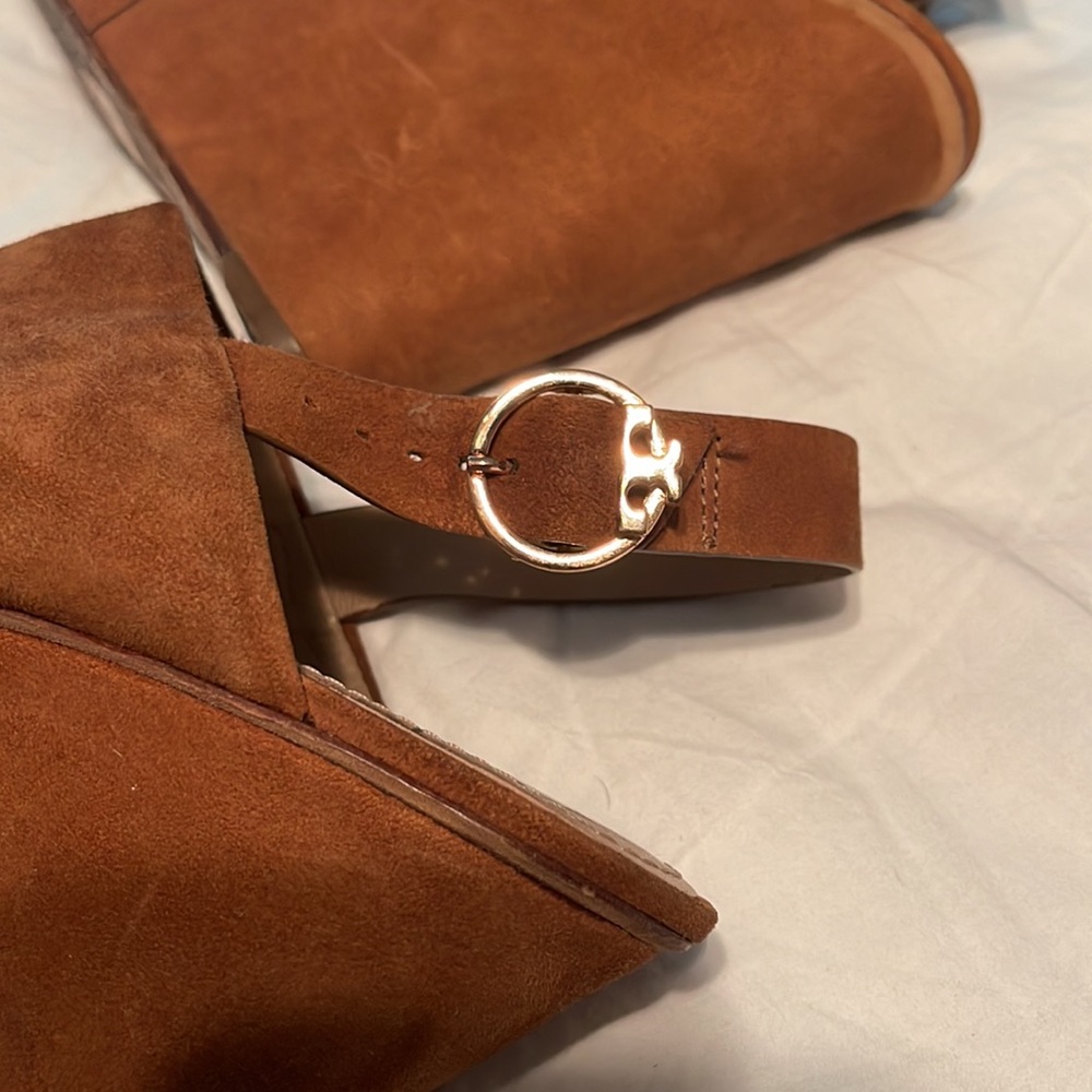 Tory Burch wedge sandals - Picture 4 of 5